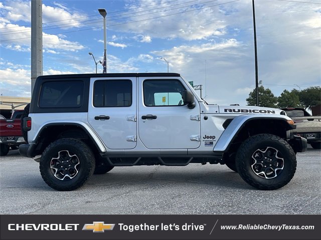 2023 Jeep Wrangler Rubicon photo 2