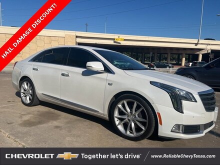 2019 CADILLAC XTS Premium Luxury Sedan