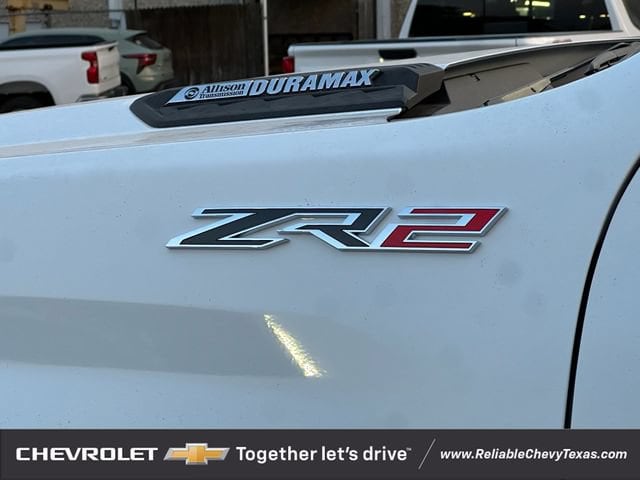 2026 Chevrolet Silverado 2500 HD ZR2 - Photo 10