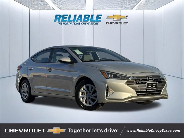 2019 Hyundai Elantra SE