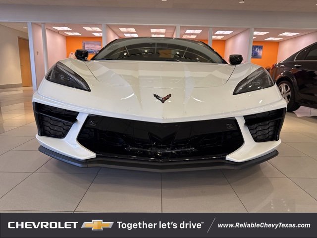 2023 Chevrolet Corvette Stingray Convertible 3LT photo 2