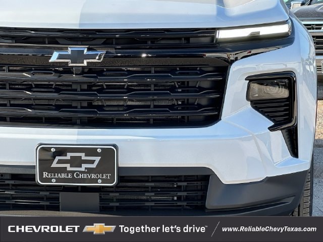 2027 Chevrolet Traverse LT - Photo 9