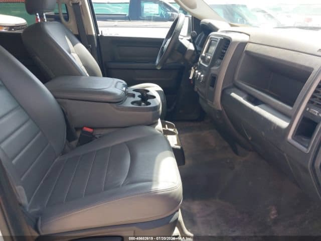 Used 2018  Ram Tradesman image 5
