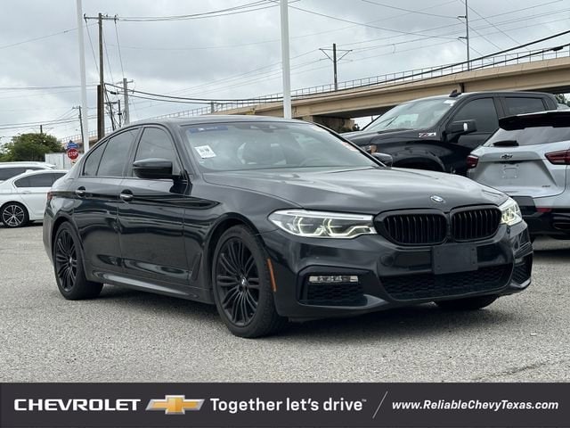 2018 BMW 5 Series 530i Sedan's photo