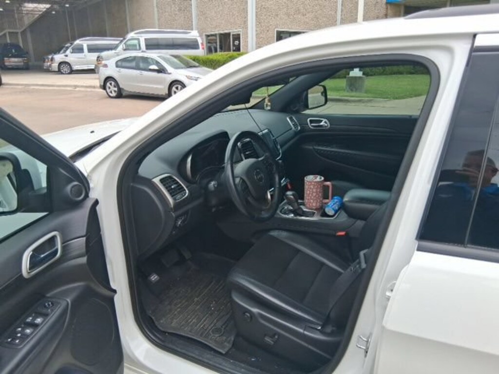 Used 2021 Jeep Grand Cherokee Laredo X 4x2 SUV