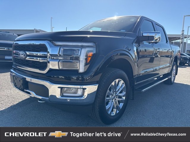 2024 Ford F-150 Lariat photo 2