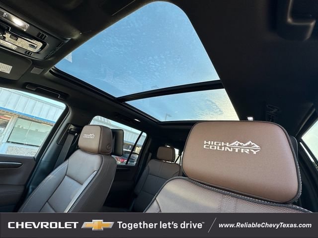 2026 Chevrolet Suburban High Country - Photo 25