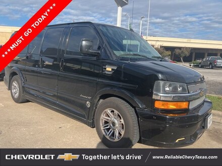 2019 Chevrolet Express Cargo 2500 Work Van Van Cargo Van