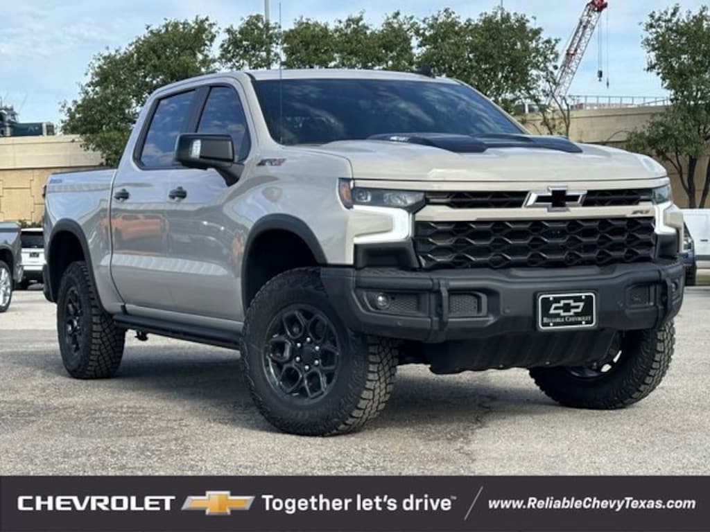 New 2026 Chevrolet Silverado 1500 ZR2 Truck Crew Cab