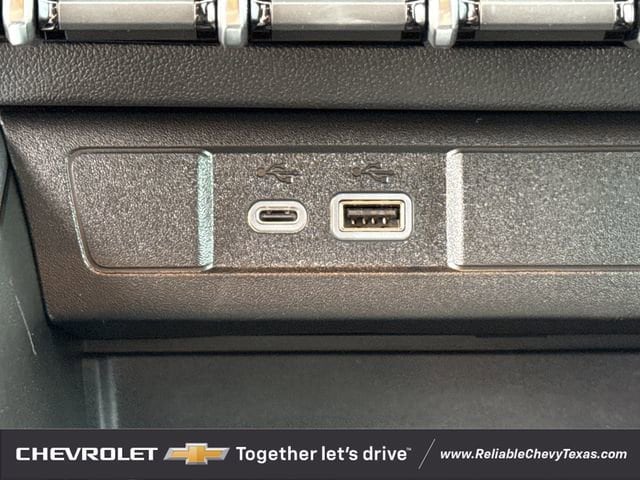 2026 Chevrolet Colorado LT - Photo 19