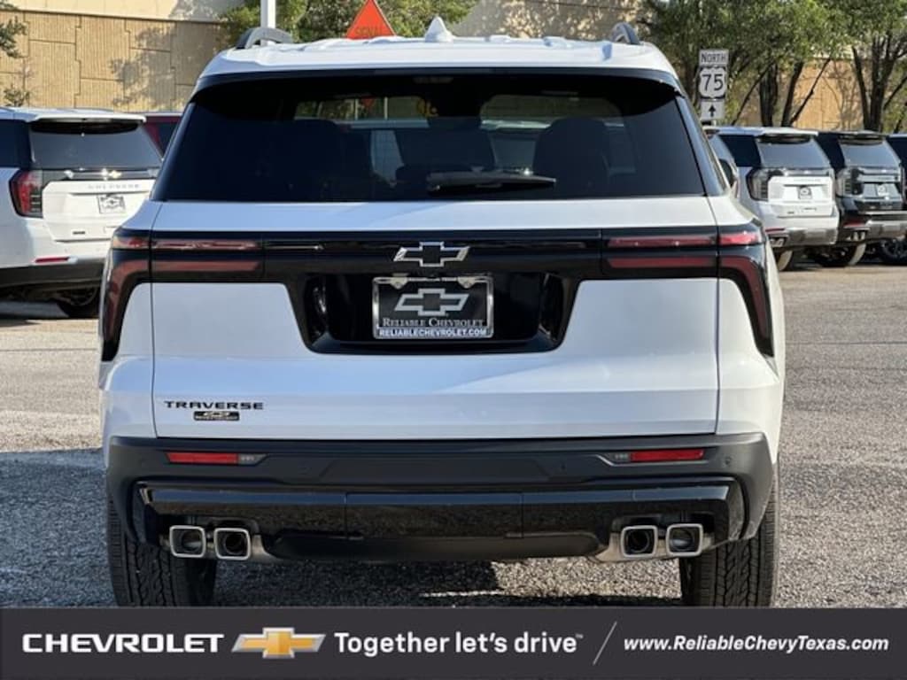 New 2026 Chevrolet Traverse LT SUV