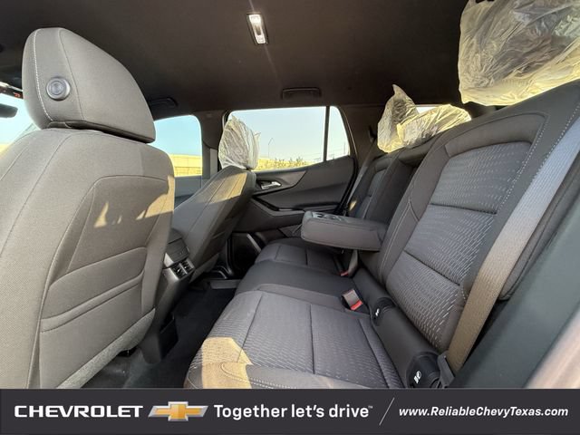 2027 Chevrolet Equinox LT - Photo 29