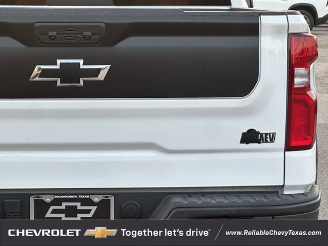 2026 Chevrolet Silverado 1500 ZR2 - Photo 6