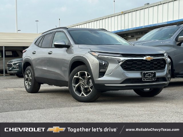 New 2026 Chevrolet Trax LT SUV