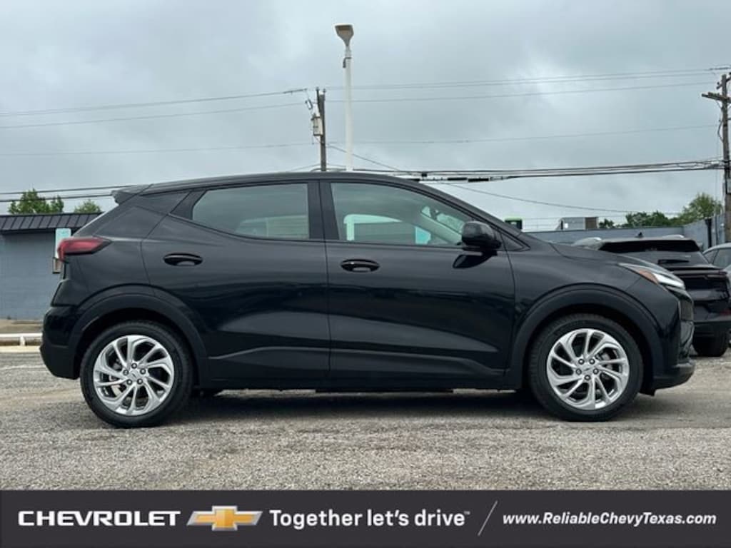 New 2027 Chevrolet Bolt LT SUV