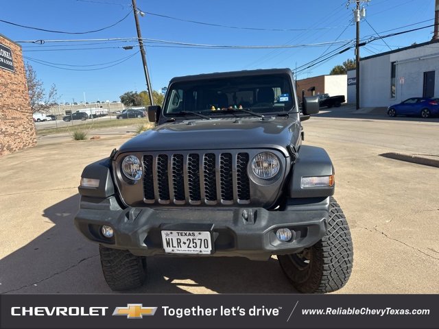 2022 Jeep Gladiator Sport photo 4