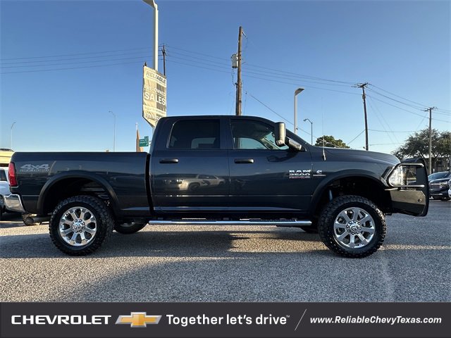 2018 Ram 2500 Tradesman photo 2