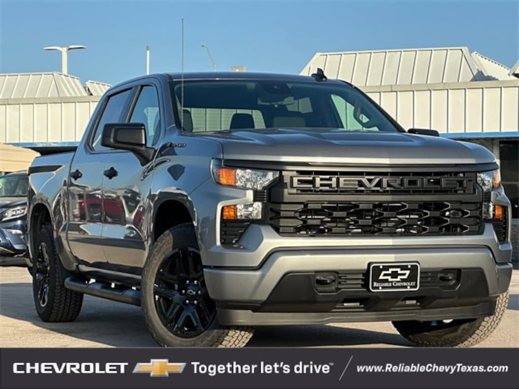 New 2026 Chevrolet Silverado 1500 Custom Truck Crew Cab