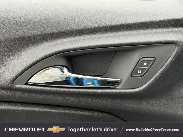 2026 Chevrolet Trax LS - Photo 25