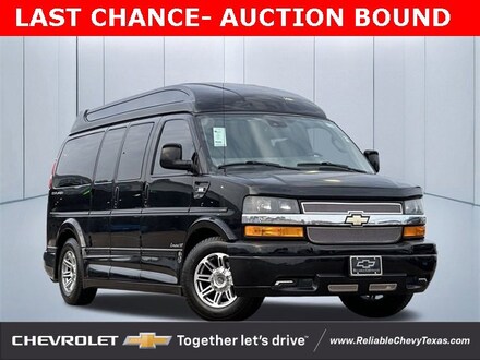 2019 Chevrolet Express Cargo 2500 Work Van Van Cargo Van