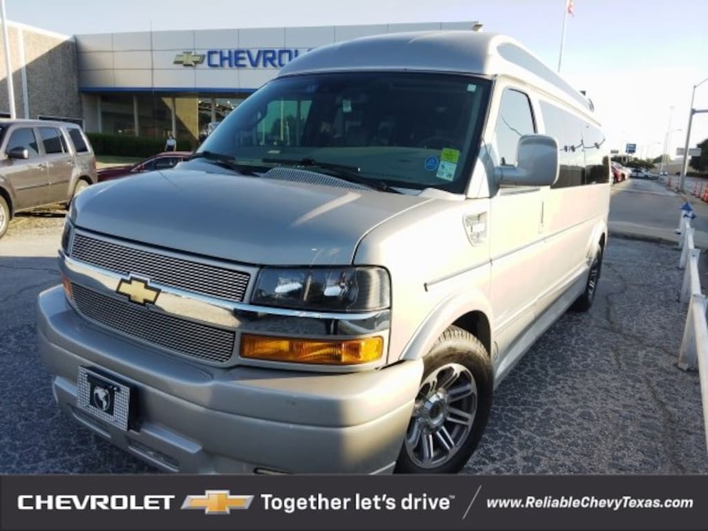 Used 2021 Chevrolet Express Passenger 3500 1LS Van Extended Passenger Van