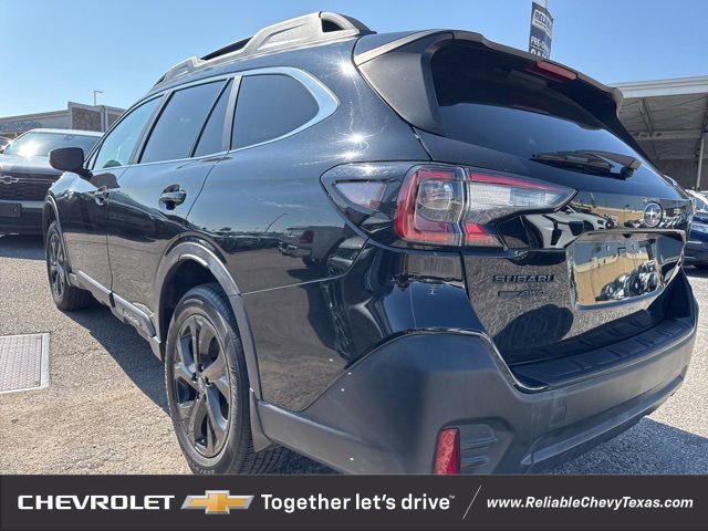 2020 Subaru Outback Onyx Edition XT photo 2