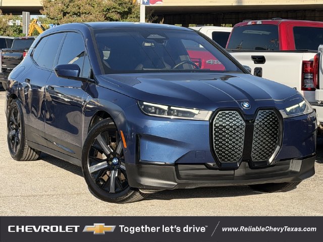 Used 2022 BMW iX Base with VIN WB523CF08NCJ58211 for sale in Richardson, TX