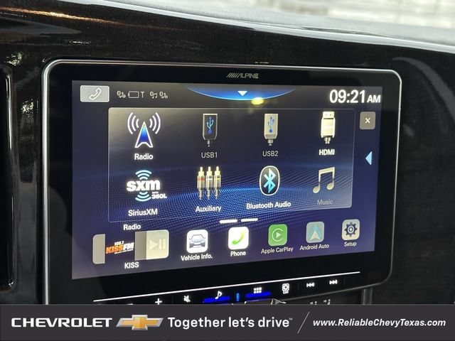 2025 Chevrolet Express Cargo Work Van - Photo 19