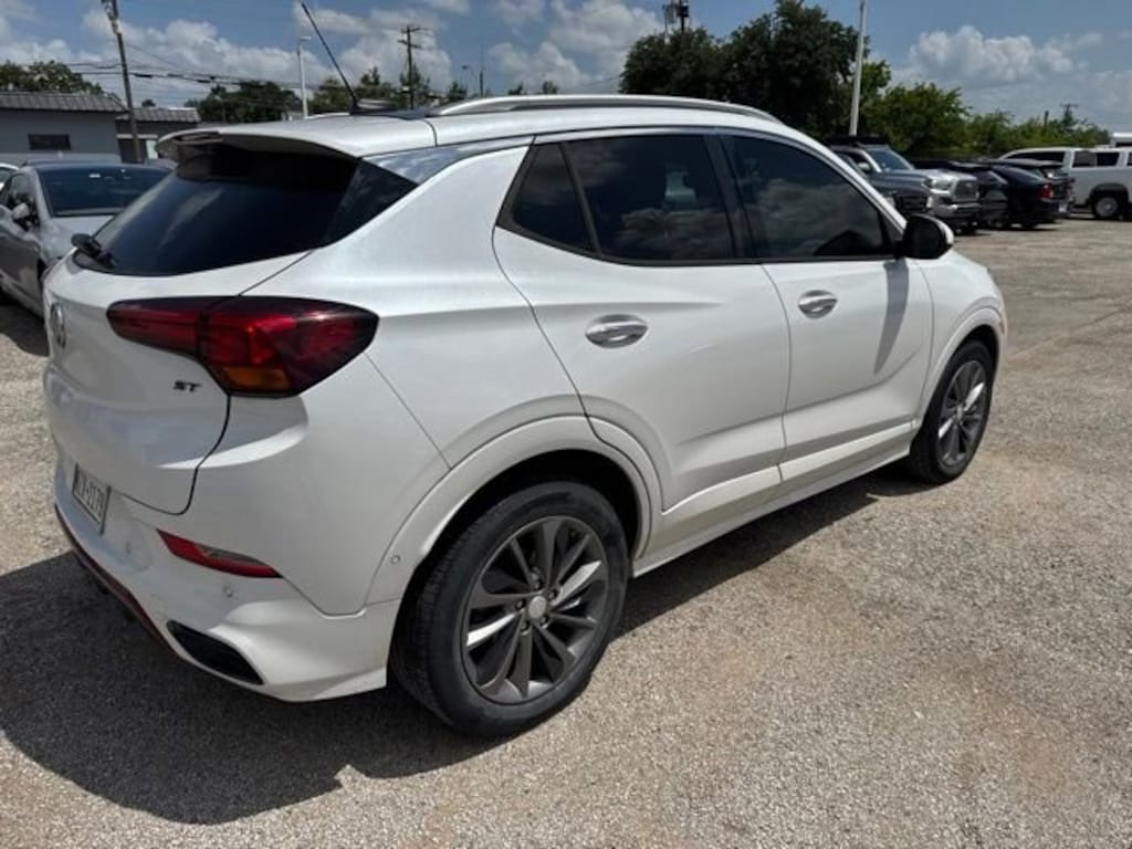 Used 2020 Buick Encore GX Essence SUV