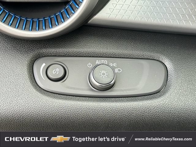 2026 Chevrolet Trax LS - Photo 21