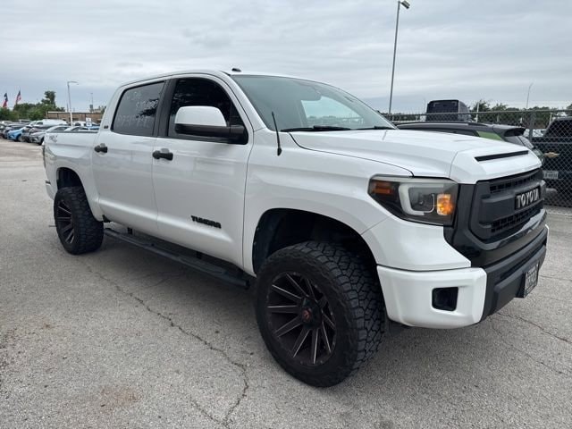 2014 Toyota Tundra SR5