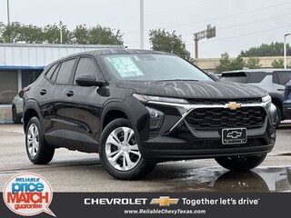 2026 Chevrolet Trax LS SUV