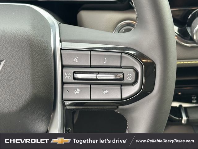 2026 Chevrolet Colorado ZR2 - Photo 17