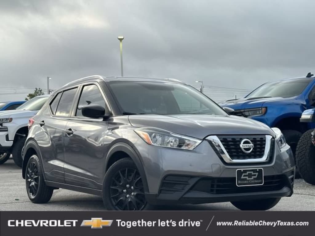 Used 2018 Nissan Kicks S SUV
