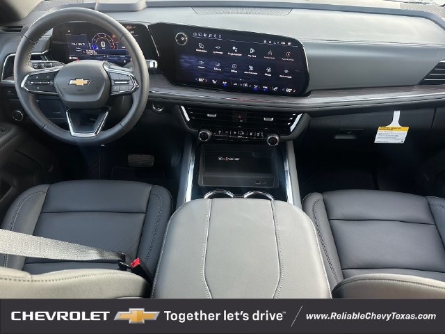 2026 Chevrolet Suburban LT - Photo 12