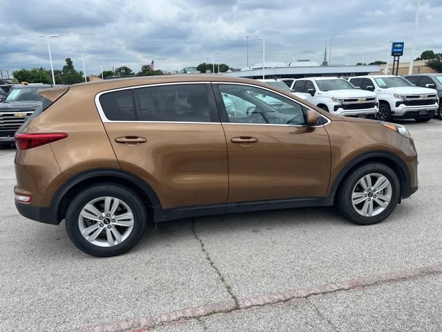 Used 2017 Kia Sportage LX with VIN KNDPM3AC1H7054648 for sale in Richardson, TX