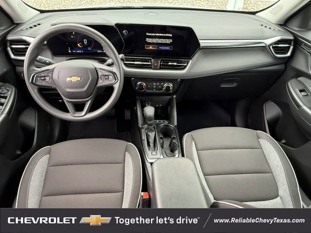 2025 Chevrolet Trailblazer LT - Photo 11