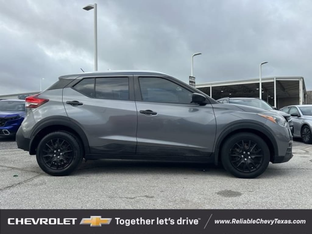 Used 2018 Nissan Kicks S SUV