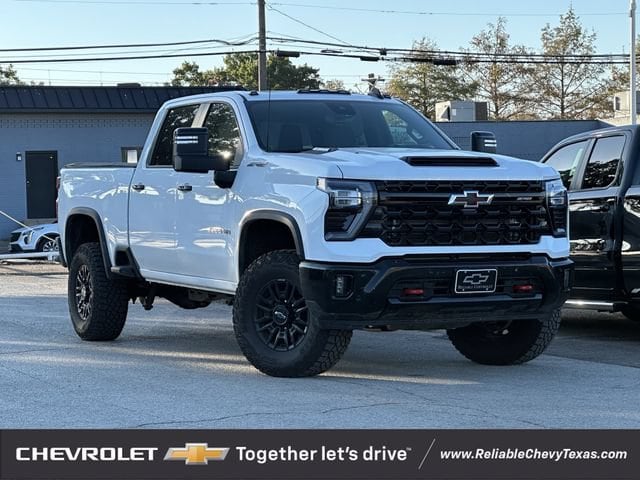 2026 Chevrolet Silverado 2500HD ZR2 Crew Cab 4WD