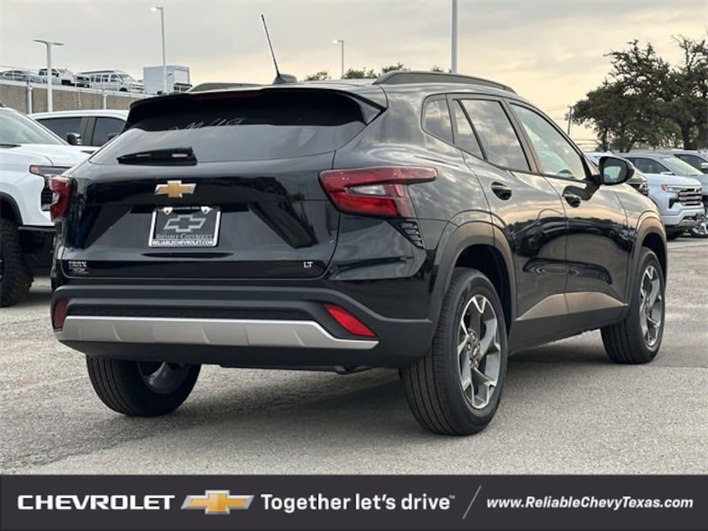 New 2026 Chevrolet Trax LT SUV