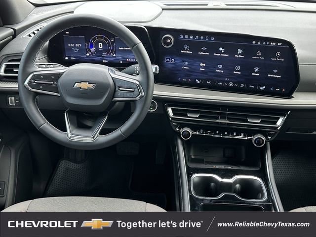 2025 Chevrolet Traverse LT - Photo 11