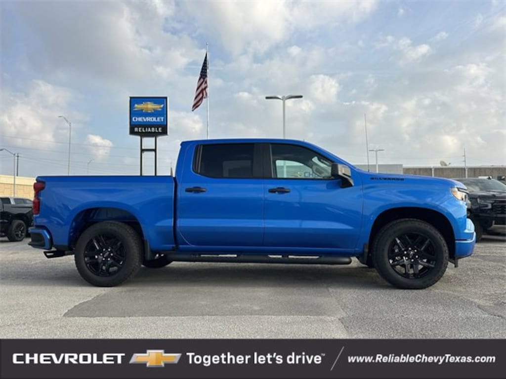New 2026 Chevrolet Silverado 1500 Custom Truck Crew Cab