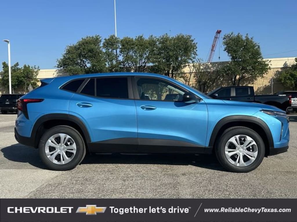 New 2026 Chevrolet Trax LS SUV