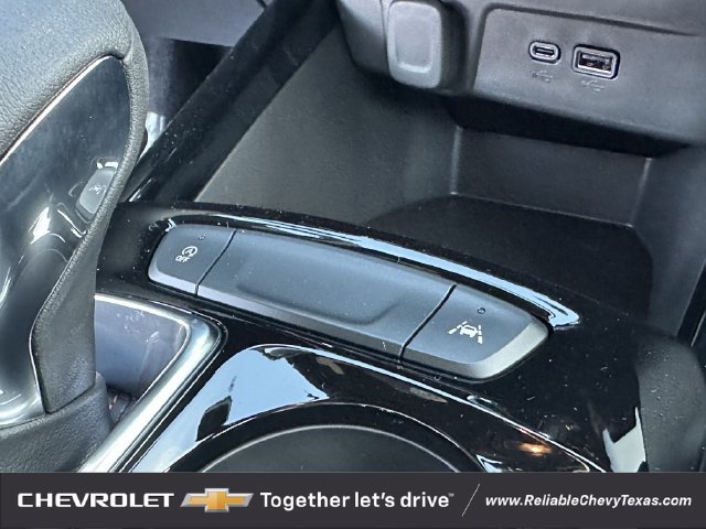 2026 Chevrolet Trax RS - Photo 21