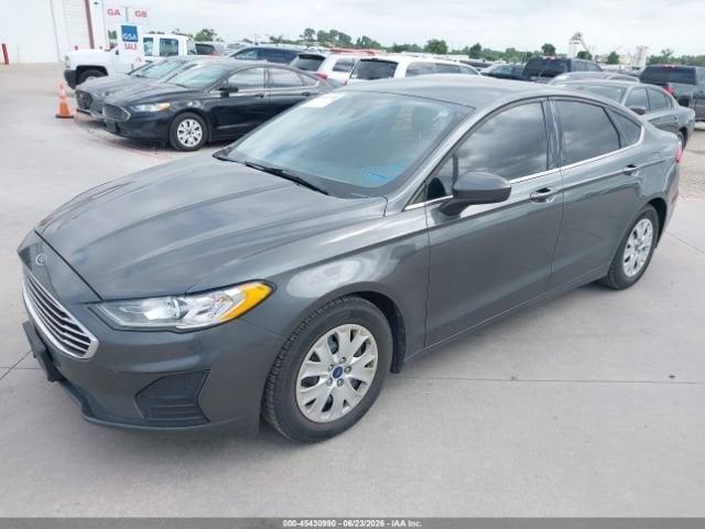 Used 2019 Ford Fusion S with VIN 3FA6P0G72KR274009 for sale in Richardson, TX