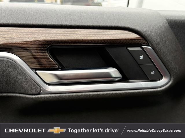 2025 Chevrolet Silverado 1500 RST - Photo 28