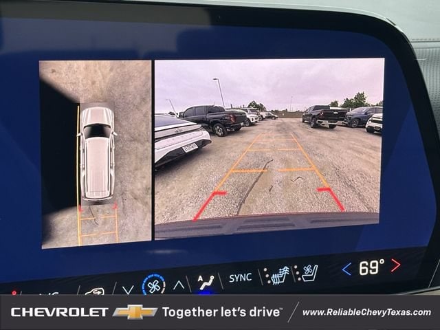 2026 Chevrolet Suburban High Country - Photo 18