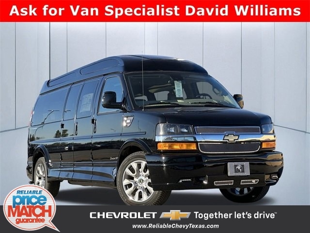 2025 Chevrolet Express Cargo