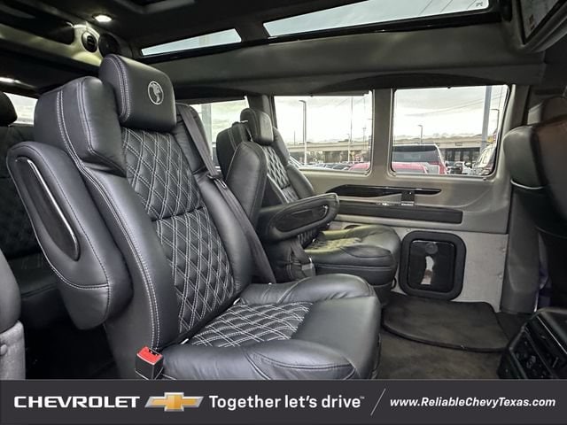 2025 Chevrolet Express Cargo Work Van - Photo 29