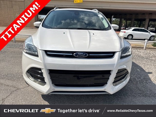 2014 Ford Escape Titanium Premium photo 2